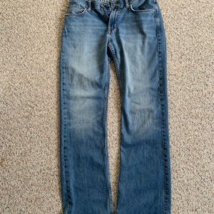 Medium Wash, American Eagle Jeans.